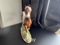 Franklin Mint Misty of Chincoteague Pinto Horse Statue, 1988, Pamela Du Boulay