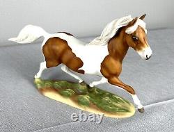 Franklin Mint Misty of Chincoteague Pinto Horse Statue by Pamela Du Boulay