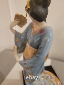 Franklin Mint Porcelain Figure Dance Of The Geisha