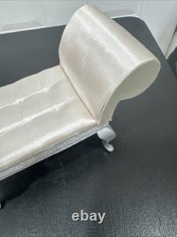 Franklin Mint Porcelain Marilyn Monroe Doll Love, Marilyn Sitting on Satin Bench