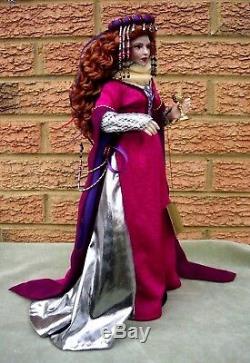 Franklin Mint Porcelain Morgana Le Fay Doll Original Box