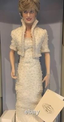 Franklin Mint Porcelain Portrait DollDiana Princess Of Wales NEW DM