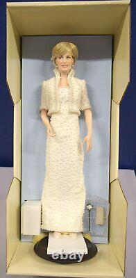 Franklin Mint Porcelain Portrait Doll Princess Diana
