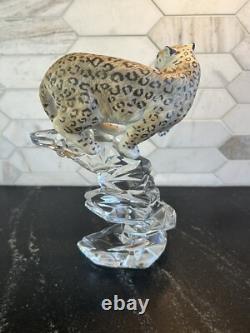 Franklin Mint Porcelain Snow Leopard Figurine on Crystal Base