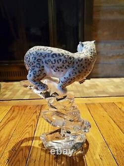 Franklin Mint Porcelain Snow Leopard Figurine on Crystal Base