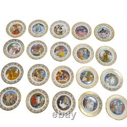 Franklin Mint Porcelain The Best Loved Fairytales Miniature Plate Collection