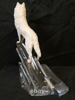 Franklin Mint Porcelain Wolf Sculpture On Crystal Base 1988 Cry Of The North