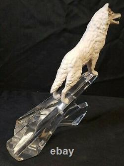 Franklin Mint Porcelain Wolf Sculpture On Crystal Base 1988 Cry Of The North