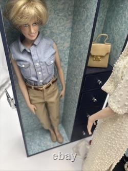 Franklin Mint Princess Diana Doll, Carrying Case Trunk, Outfits & Accessories