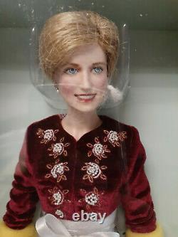 Franklin Mint Princess Diana Doll Loveliness Porcelain 17 Maroon Velvet LE