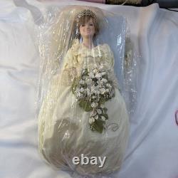 Franklin Mint Princess Diana Doll Porcelain Wedding/Bride Doll / Vintage/collect
