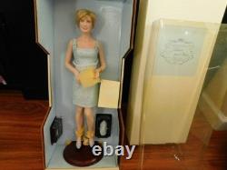 Franklin Mint Princess Diana Millenium Swan Lake Doll W Accessories