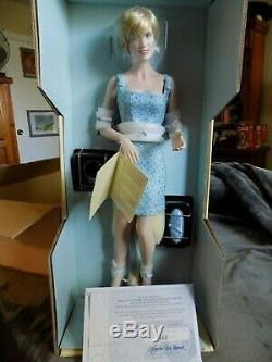 Franklin Mint Princess Diana Porcelain Doll Millennium Swan Lake nrfb with coa a
