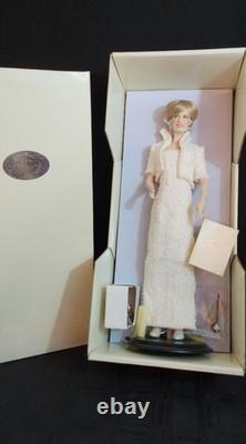 Franklin Mint Princess Diana Porcelain Figurine