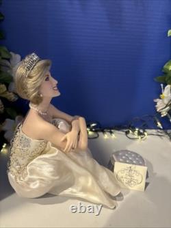 Franklin Mint Princess Diana Porcelain Figurine With Stool