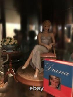 Franklin Mint Princess Diana Porcelain Sitting In Chair (Forever Diana) E1122