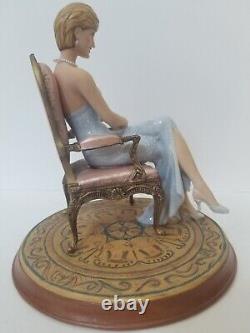 Franklin Mint Princess Diana Porcelain Sitting In Chair (Forever Diana) Limited