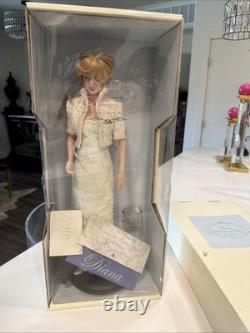 Franklin Mint Princess Diana Portrait Porcelain Doll NIB with Box & Papers 18