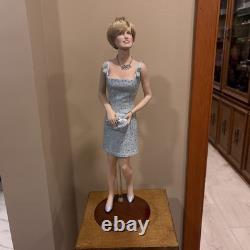 Franklin Mint Princess Diana Swan Lake Millennium Porcelain Doll