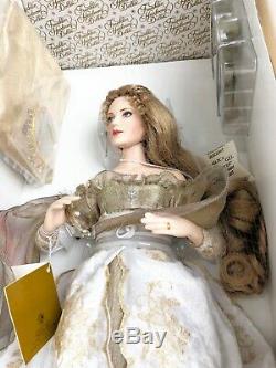 Franklin Mint Queen Guinevere Camelot Series Porcelain Doll with Stand New in Box