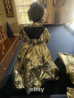 Franklin Mint Queen Of Masquerade Ball 22 Porcelain Doll