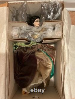 Franklin Mint Scarlett Jubilee Doll Gone with the Wind Stand/Shipper & Paperwork