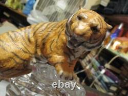 Franklin Mint Siberian Tiger on Crystal Base Austria with COA 9.5x8 inch perfect