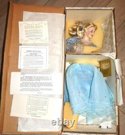 Franklin Mint Sleeping Beauty 19 Porcelain Doll Heirloom Collection. NEW