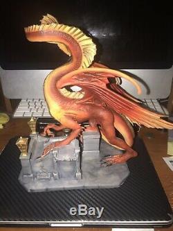 Franklin Mint Smaug the Golden Dragon Hobbit Lord of the Rings porcelain statue