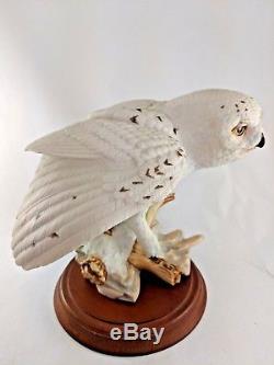 Franklin Mint Snowy Owl George McMonigle 1989 Porcelain 8-3/4 Figure with Base