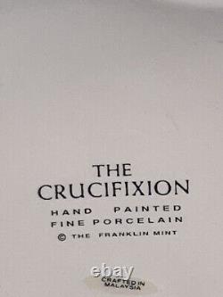 Franklin Mint THE CRUCIFIXION Jesus INRI Porcelain Figurine with Base VINTAGE