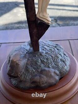 Franklin Mint THE CRUCIFIXION Jesus INRI Porcelain Figurine with Base VINTAGE