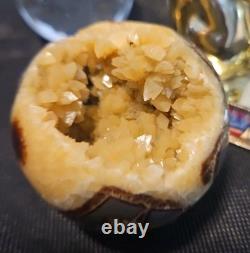 Franklin Mint The Crystal Ball of Bast with crystal Ball enameled Limited Edition