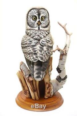 Franklin Mint The Great Grey Owl Porcelain 15 Figurine By George McMonigle