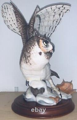 Franklin Mint The Great Horned Owl Porcelain Sculpture W Base George Mcmonigle