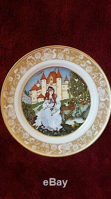 Franklin Mint The Grimm's Fairy Tales Porcelain Plate Collection