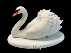 Franklin Mint The Royal Swan by Ronald Van Ruyckevelt c1986 Bisque Porcelain