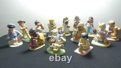 Franklin Mint The UN Children Porcelain Figure. Hand Painted Set Of 14