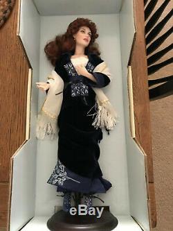 Franklin Mint Titanic Rose Flying Scene 18 Porcelain Doll Blue Velvet Dress