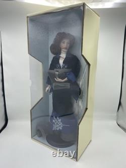 Franklin Mint Titanic Rose Porcelain Doll Blue Velvet Flying Scene apx. 18 NIB