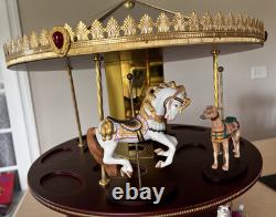 Franklin Mint Treasury Of Carousel Art 2 Tier Display Stand Pre-owned GORGEOUS