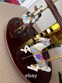 Franklin Mint Treasury Of Carousel Art 2 Tier Display Stand Pre-owned GORGEOUS