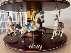 Franklin Mint Treasury Of Carousel Art 2 Tier Display Stand Pre-owned GORGEOUS