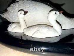 Franklin Mint Under Her Wing Trumpeter Swan Family 1989 Bisque Sculpture COA