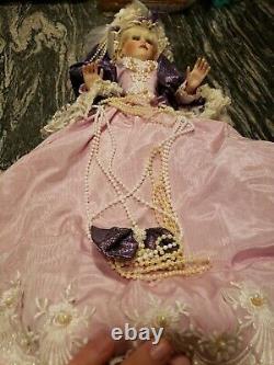 Franklin Mint VIOLETS IN THE SNOW DOLL By Maryse Nicole 24 Porcelain Doll COA