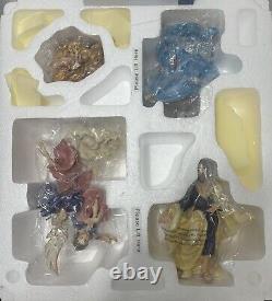 Franklin Mint Vatican Observatory Foundation 6 pc. Nativity Set withCreche NIB COA