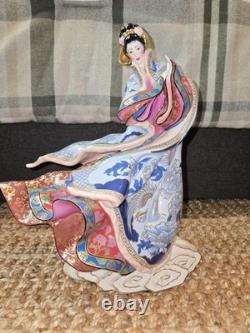 Franklin Mint Vintage Porcelain The Snow Princess Figurine