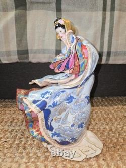 Franklin Mint Vintage Porcelain The Snow Princess Figurine