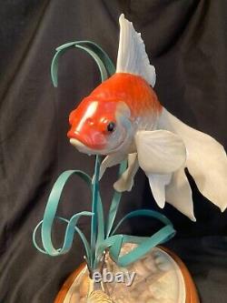 Franklin Mint Wm. Kazmar Porcelain Metal Sculpt GOLDEN CARP 1987 10t x 7 Chip