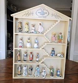 Franklin Mint Woodhouse Mouse Family Figurines, Lot of 22, With Display 1985
